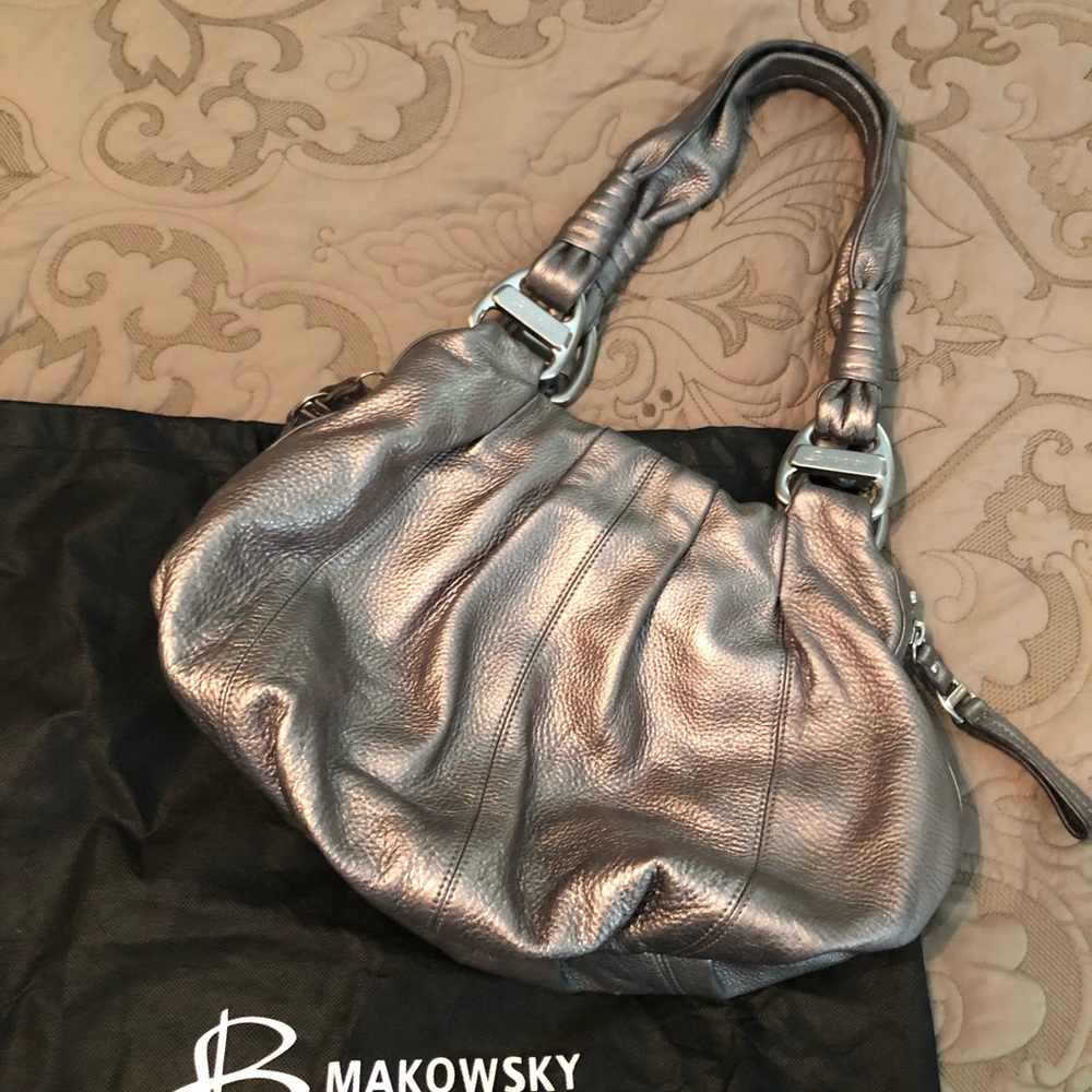 B. Makowsky hobo bag
